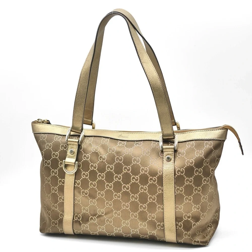 🍓GUCCI Canvas Shoulder Bag